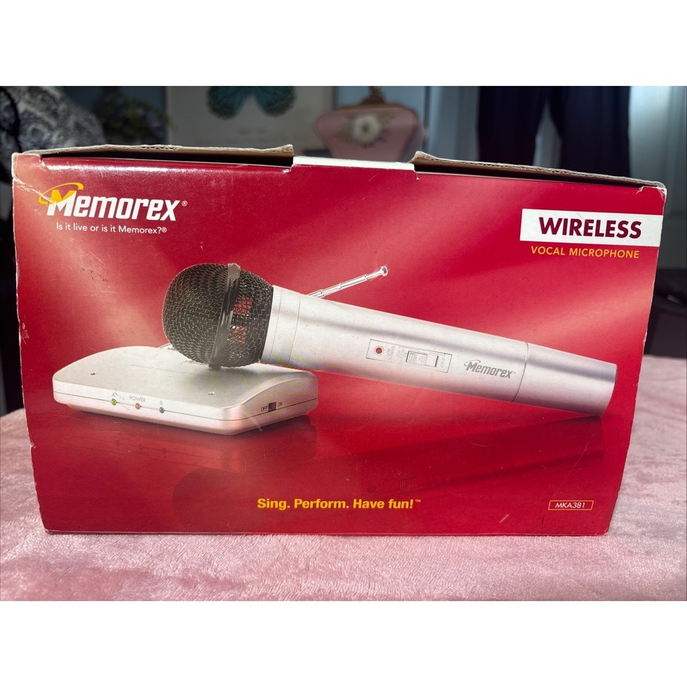 Memorex MKA381 Wireless Handheld Microphone‎ & Receiver Karaoke